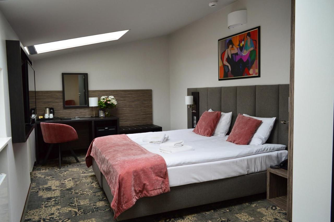 Estera 4* Krakau