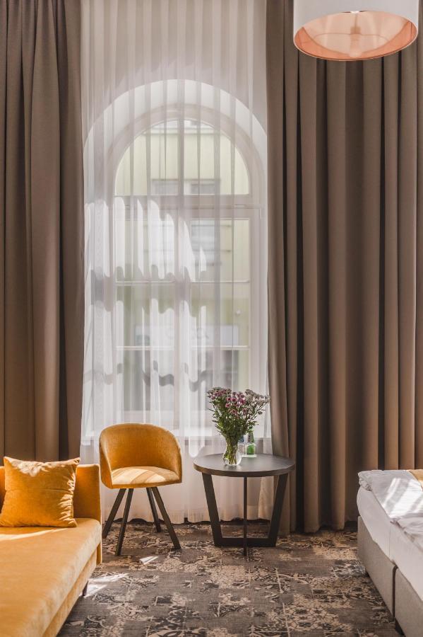 Estera Hotel